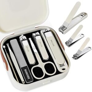 7 Pcs   Travel Case Manicure Set Toenail Clippers, Stainless Steel Fingernail Clipper with box packaging.