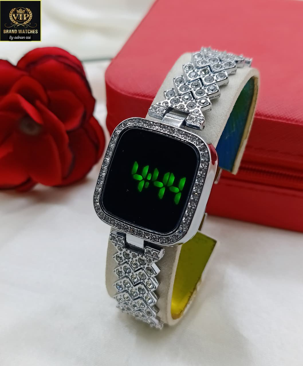 GIRL'S DAIMONDS STONE TOUCH SCREEN WATCH - Image 8