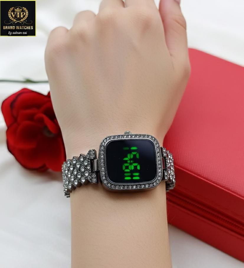 GIRL'S DAIMONDS STONE TOUCH SCREEN WATCH - Image 5